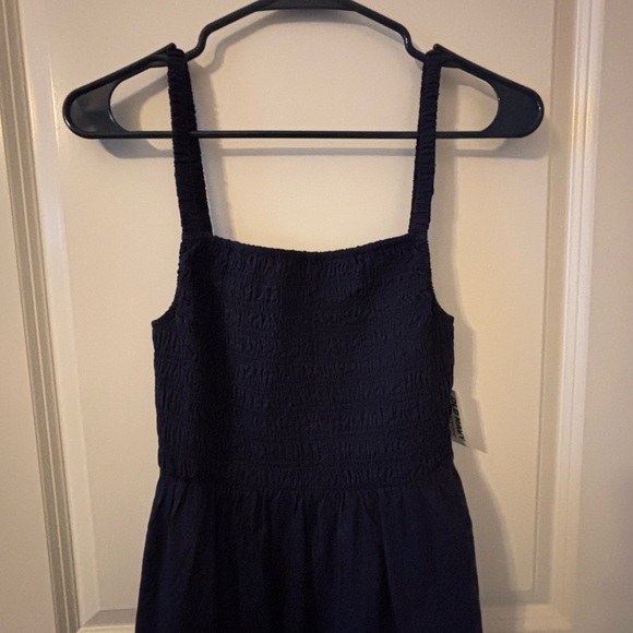 NWT! Women’s Navy Smocked Maxi Dress with Cutout and Pockets. Wedding guest - Picture 3 of 6